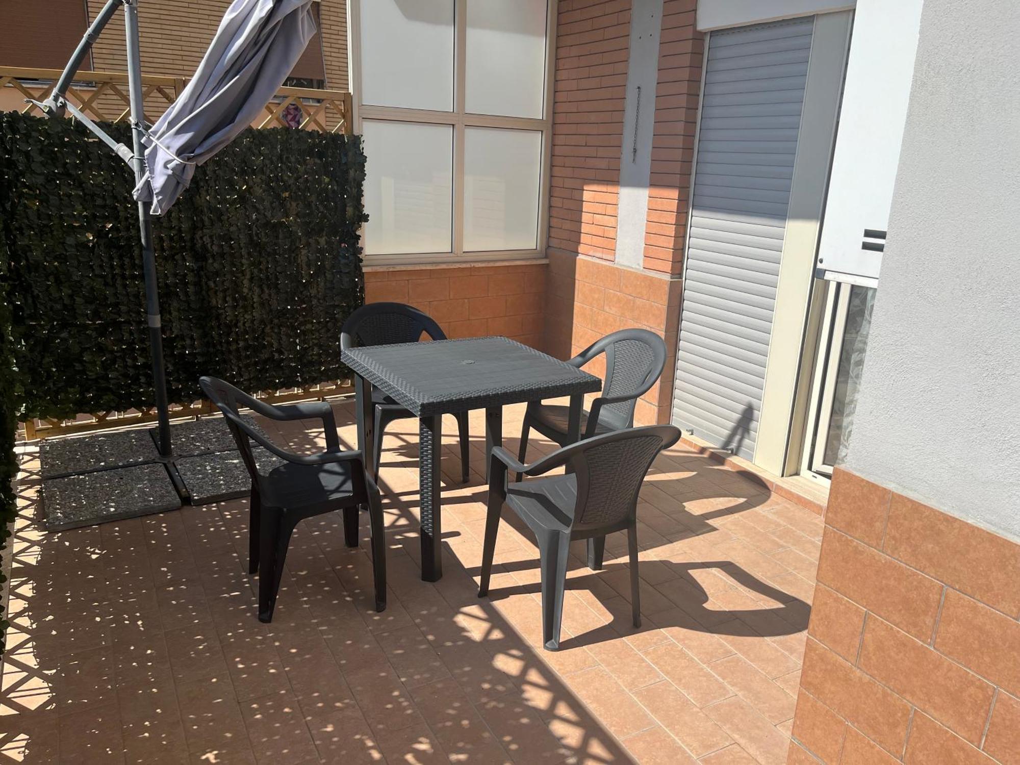 Casa Coveri Pomezia Esterno foto